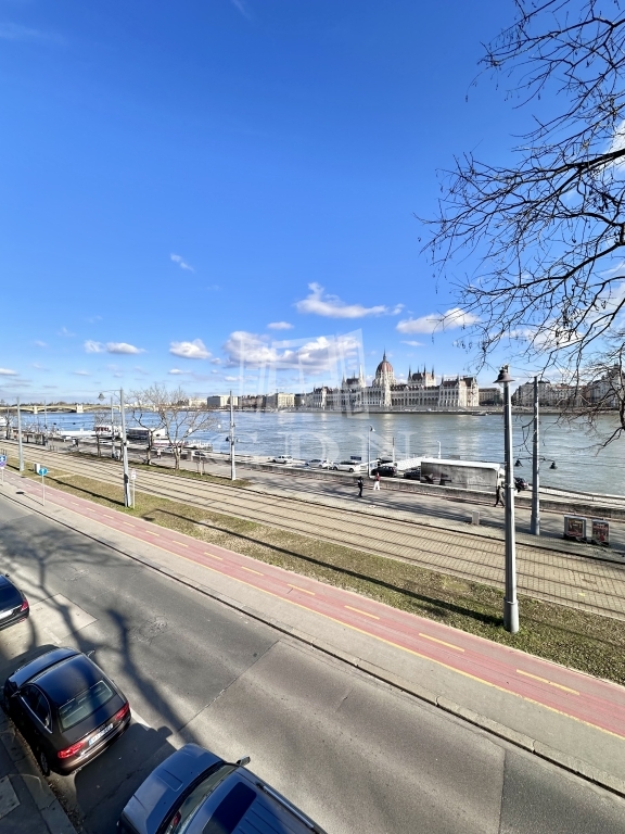 Vânzare Budapest I. kerület Locuinta (caramida)