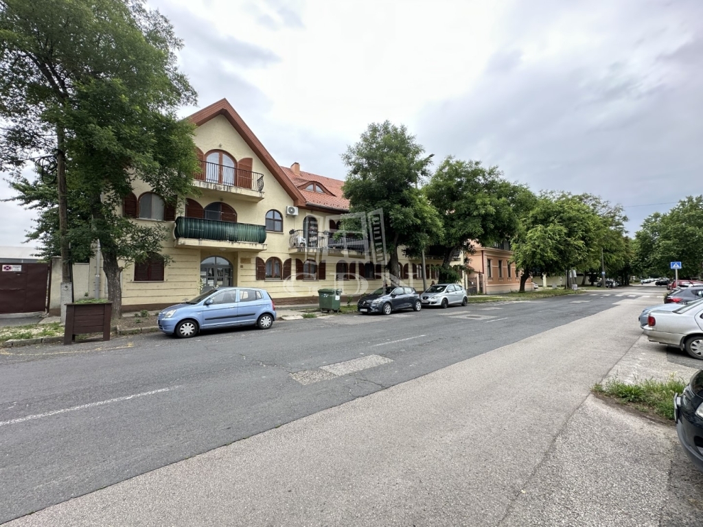 Miete Székesfehérvár Wohnung (Ziegel)