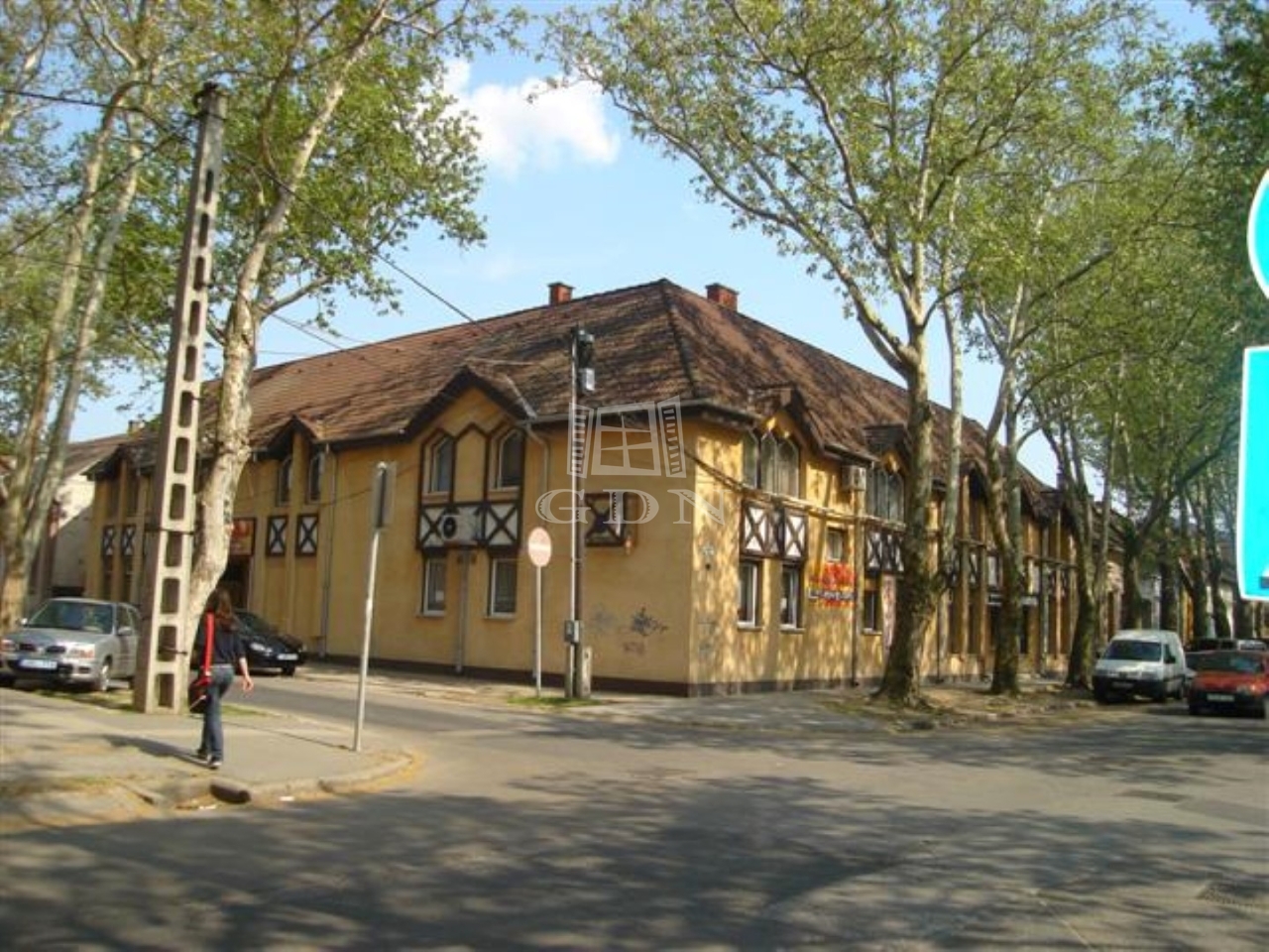 For rent Székesfehérvár Office