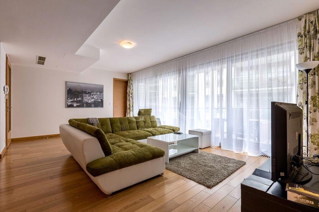 For rent Budapest VI. kerület Flat (brick)